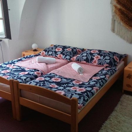 Penzion U Tkadlen Jindrichuv Hradec Exterior foto