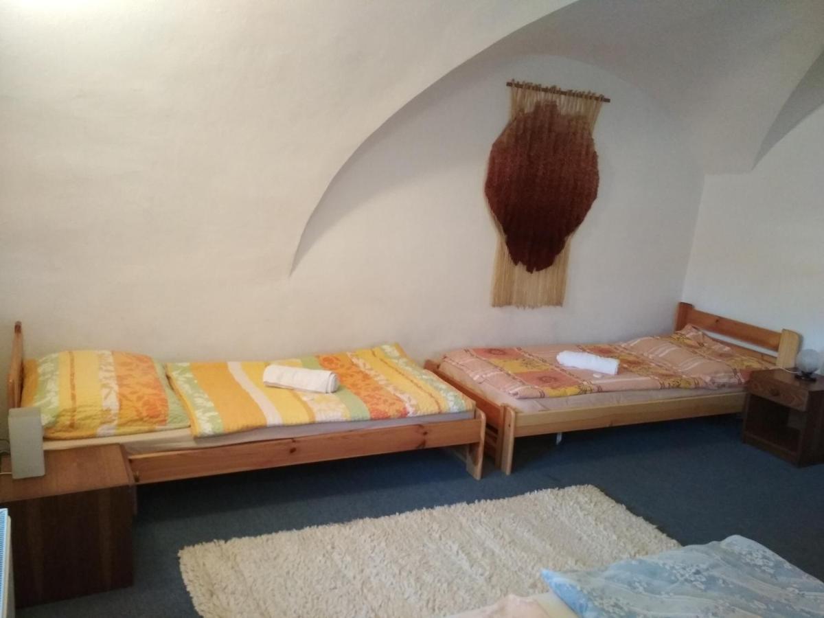 Penzion U Tkadlen Jindrichuv Hradec Exterior foto